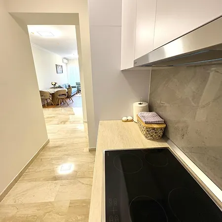 Daire Luxury Penthouse In Tre Canne Complex *